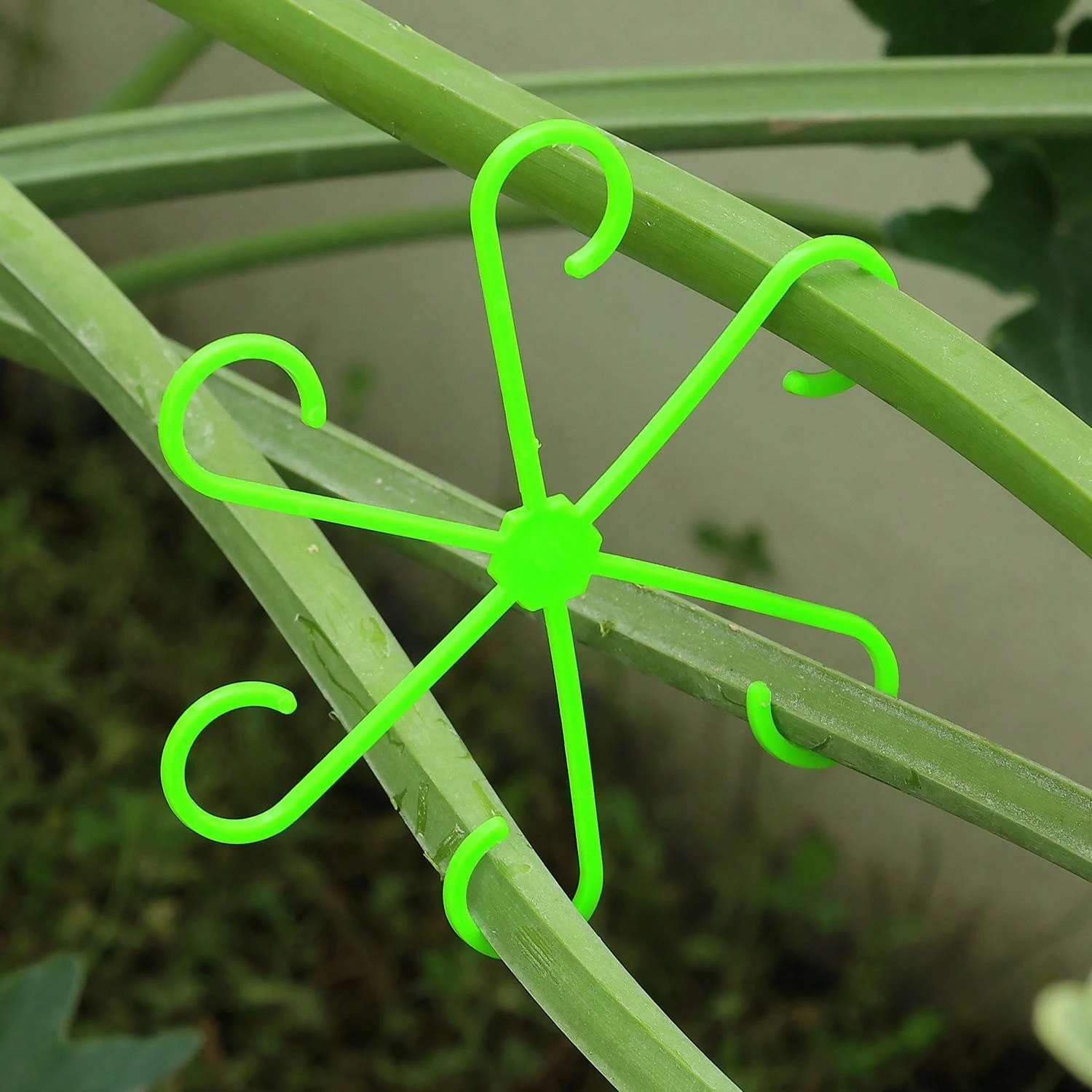 1Pc Plastic Plant Support Clip - Vine Climbing Plastic reseña y precio